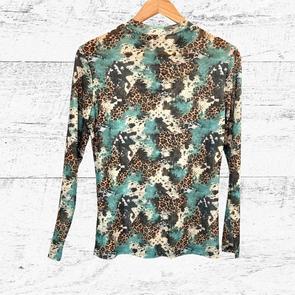 Blue and Brown Fitted Long Sleeve Blouse - Picture 2 of 4